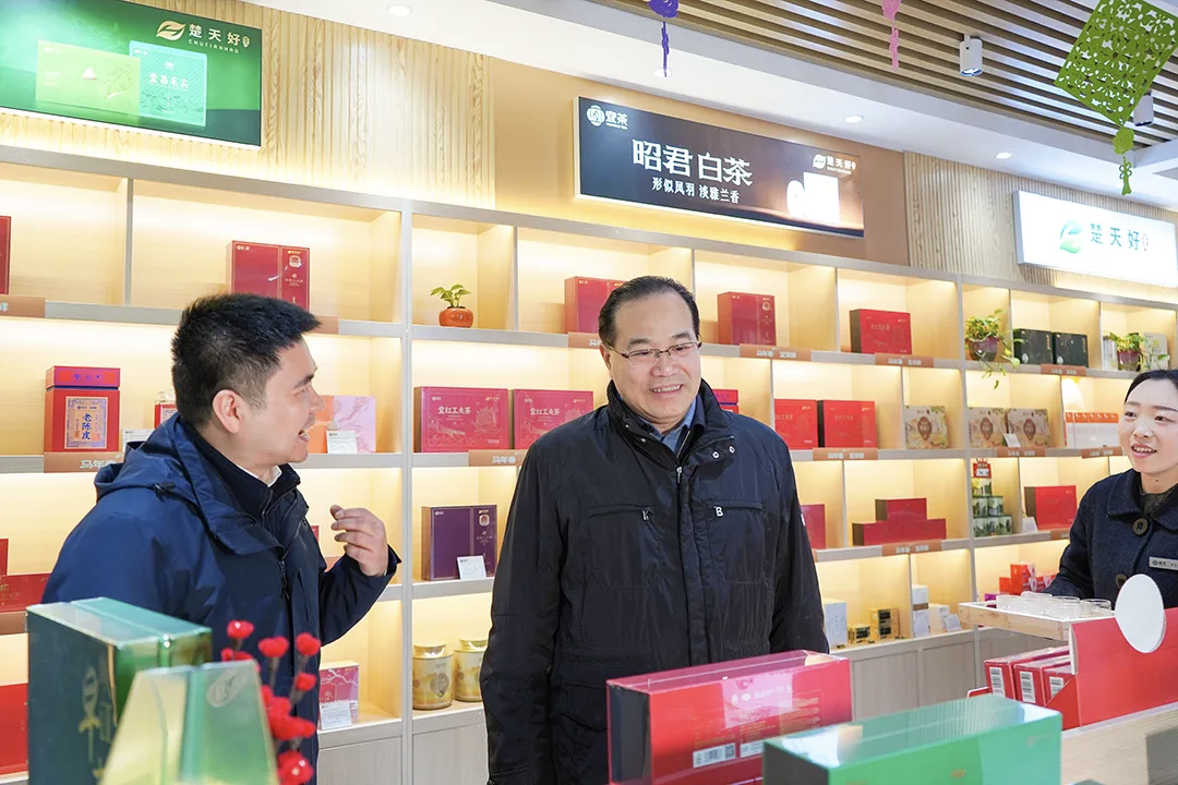 马旭明来宜调研“楚天好茶‘五进’”推进情况